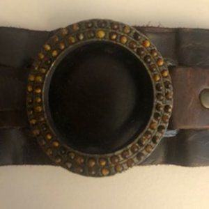 Leather cuff